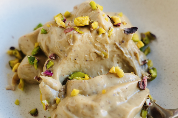 Pistachio cremeux