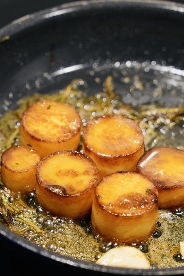 Fondant Potatoes (Pommes de Terre Fondantes)