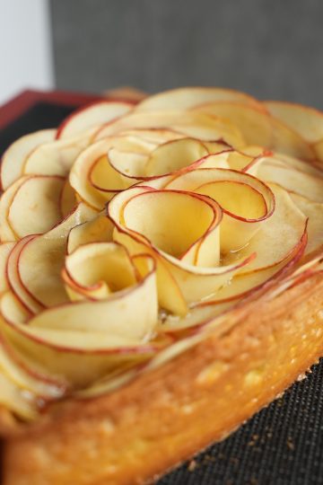Apple Rose Tart