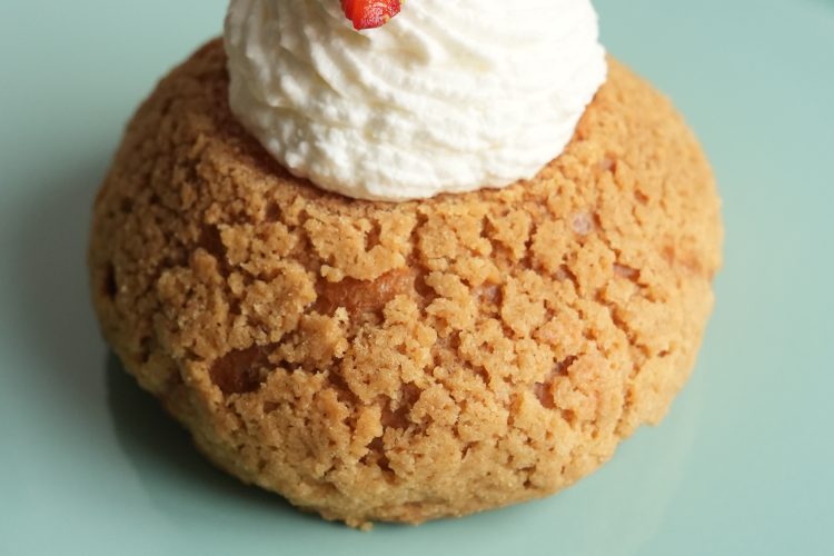 Berry Cream Puff (Choux au Craquelin)
