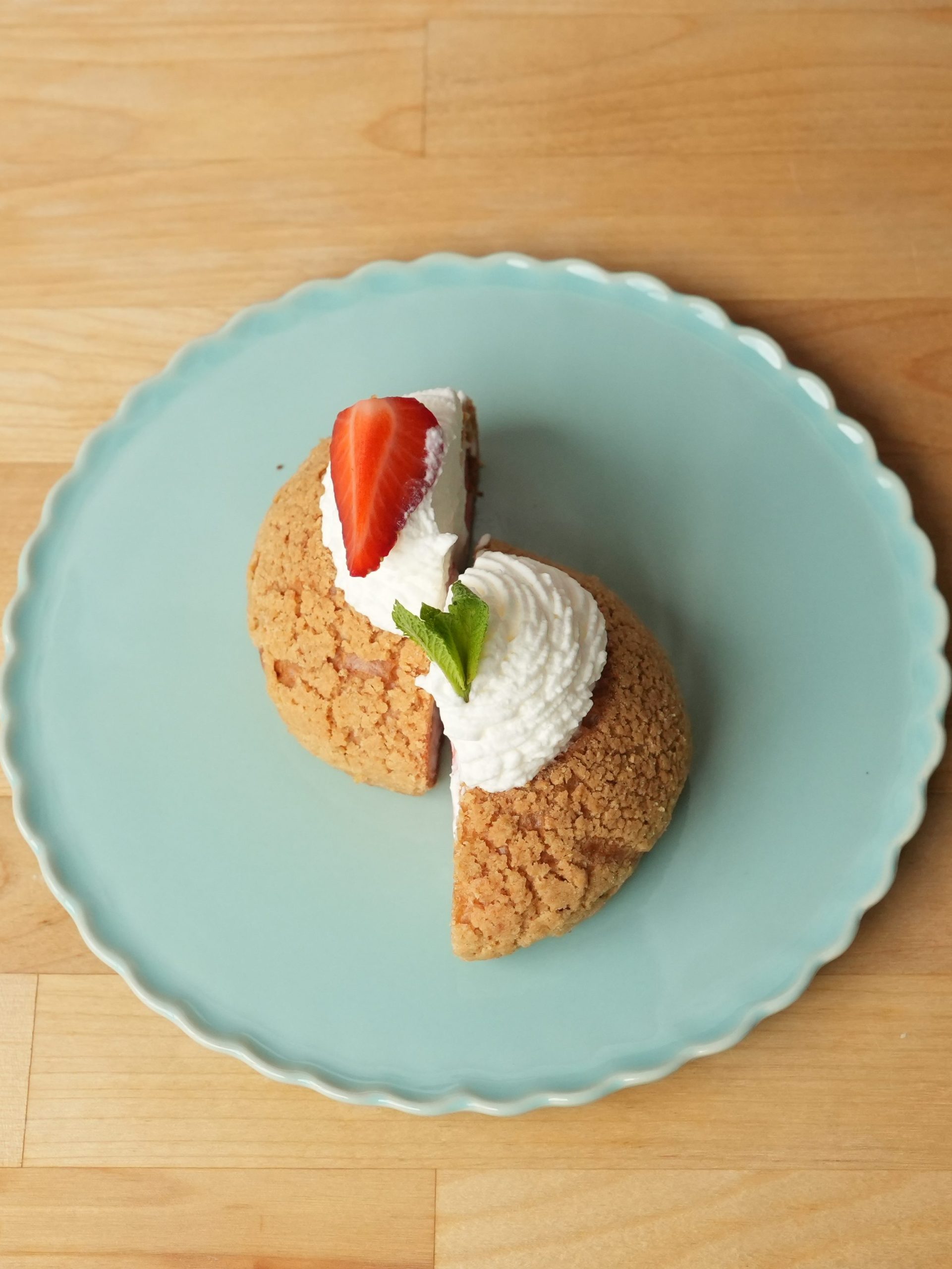 Berry Cream Puff (Choux au Craquelin)